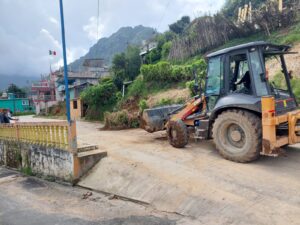 ATENCIÓN OPORTUNA A DESLAVES EN ALPATLÁHUAC