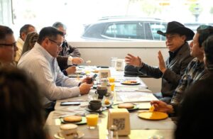 Ayuntamiento de Huatusco y Grupo Proactivo sostienen reunión de trabajo